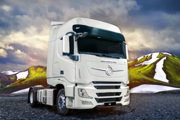 DONGFENG тягач 4х2